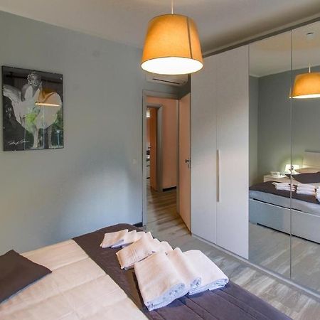 Liguria Apartments Пиетра Лигуре Екстериор снимка